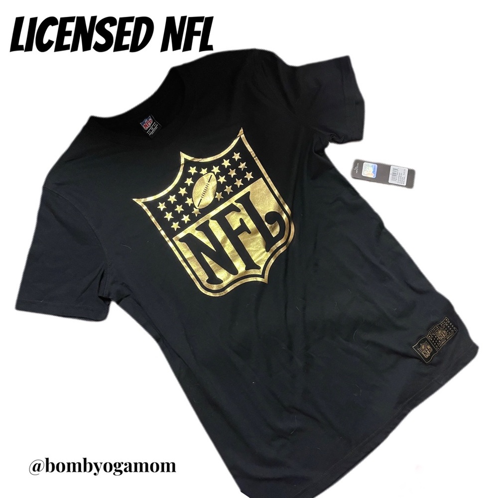 NWT Licensed NFL Men’s Logo Black & Gold T-Shirt TAGS